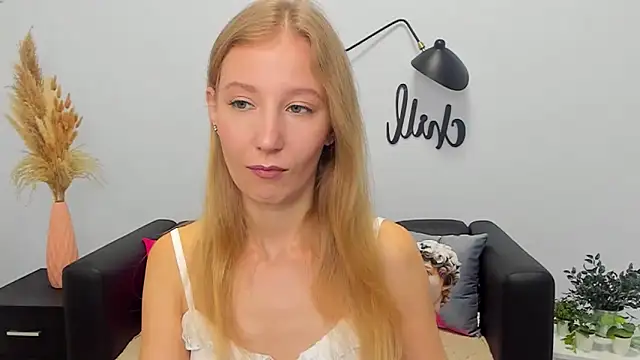 LolaWilsons online show from 09.27.25