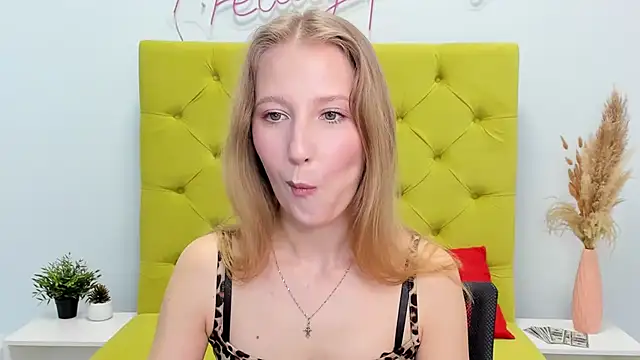 Snapshot of LolaWilsons chatting on 03.19.26 LolaWilsons online show from 03.19.26