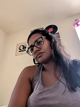 Snapshot of pvinkilla chatting on 09.21.25 pvinkilla online show from 09.21.25