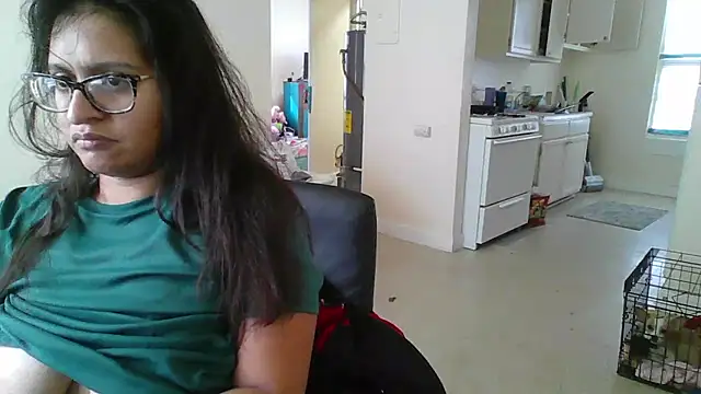 Snapshot of pvinkilla chatting on 12.04.25 pvinkilla online show from 12.04.25