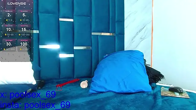 Poolsex 69 online show from 01.11.25