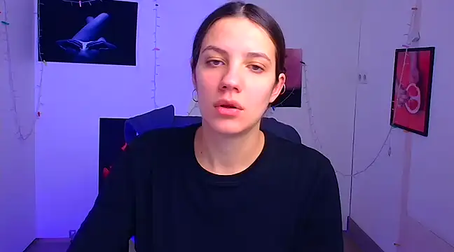 Snapshot of Dana_Joy_ chatting on 12.18.24 Dana Joy online show from 12.18.24