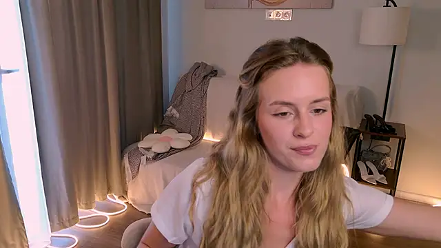 RozzitaBedberry online show from 06.18.26