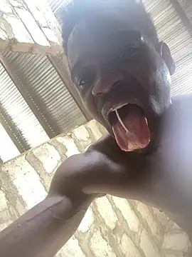 Snapshot of GHs_FINEST chatting on 03.02.25 GHs FINEST online show from 03.02.25