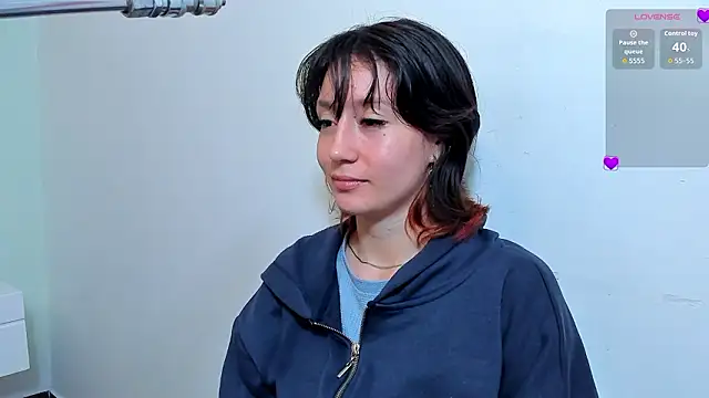 lizzy davis 1 online show from 02.06.26