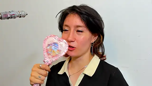 lizzy davis 1 online show from 02.08.26