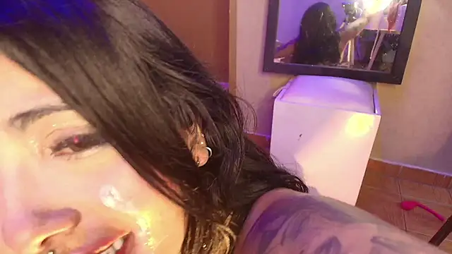 Snapshot of SamanthaaSutra chatting on 12.14.24 SamanthaaSutra online show from 12.14.24