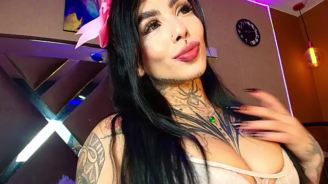 Snapshot of SamanthaaSutra chatting on 02.23.26 SamanthaaSutra online show from 02.23.26