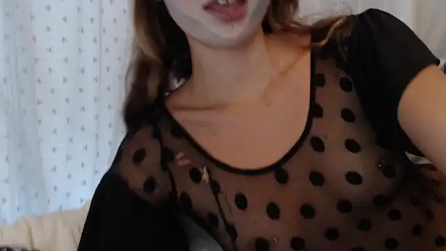 fern4ever online show from 10.30.25