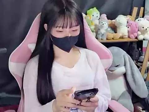 Pam Lee online show from 12.03.24