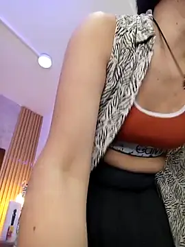 IsisBlake online show from 09.28.25