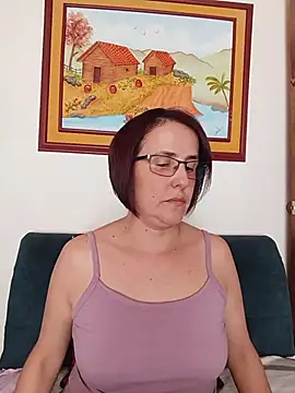 Snapshot of IsisBlake chatting on 06.27.26 IsisBlake online show from 06.27.26
