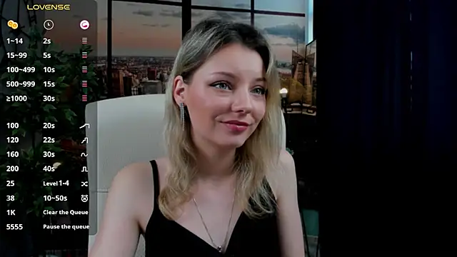 Snapshot of pretty_little_thing chatting on 01.26.25 pretty little thing online show from 01.26.25