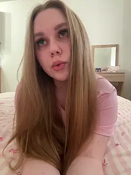 Marylallka5 online show from 04.27.26