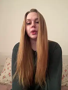 Snapshot of Marylallka5 chatting on 06.01.26 Marylallka5 online show from 06.01.26