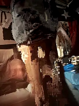 Snapshot of Gillygilly76 chatting on 02.12.26 Gillygilly76 online show from 02.12.26