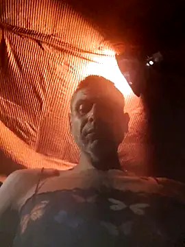 Snapshot of Gillygilly76 chatting on 02.13.26 Gillygilly76 online show from 02.13.26