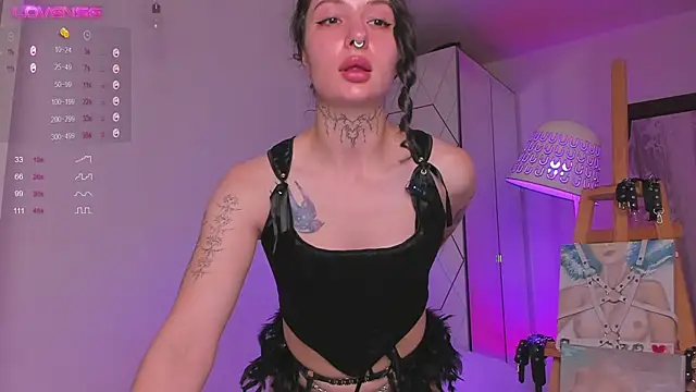 Snapshot of rachel_kelly chatting on 11.09.25 rachel kelly online show from 11.09.25