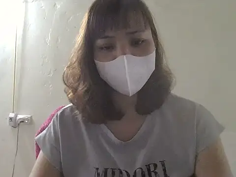 Snapshot of Angela-Eira chatting on 05.07.26 Angela-Eira online show from 05.07.26