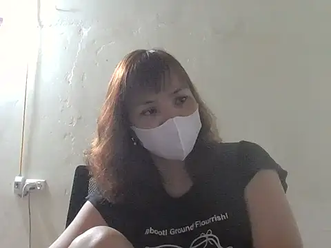 Snapshot of Angela-Eira chatting on 06.10.26 Angela-Eira online show from 06.10.26