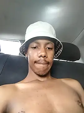 Snapshot of bobzerr chatting on 02.09.26 bobzerr online show from 02.09.26