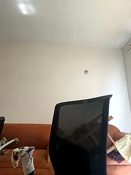 Snapshot of Dahian_XXX chatting on 11.23.25 Dahian XXX online show from 11.23.25