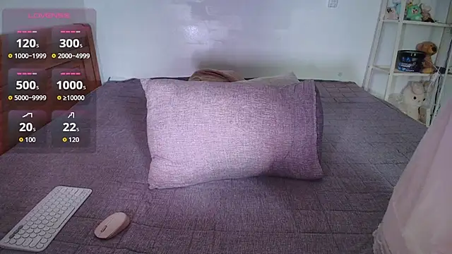 Baby Claraa online show from 05.18.26