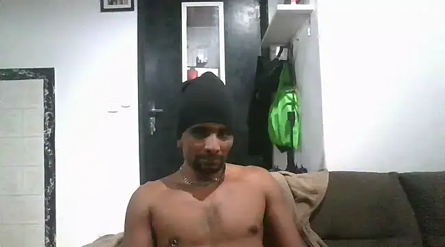 WellingtonPiettroRio online show from 12.14.24