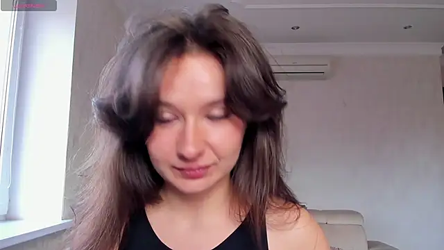 Lilith lutherlow online show from 02.08.25