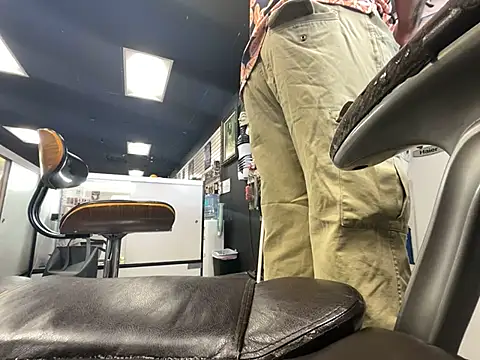 Snapshot of RawRyder8 chatting on 01.11.25 RawRyder8 online show from 01.11.25