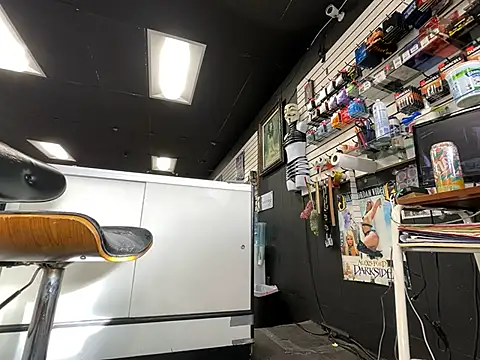 Snapshot of RawRyder8 chatting on 02.16.25 RawRyder8 online show from 02.16.25