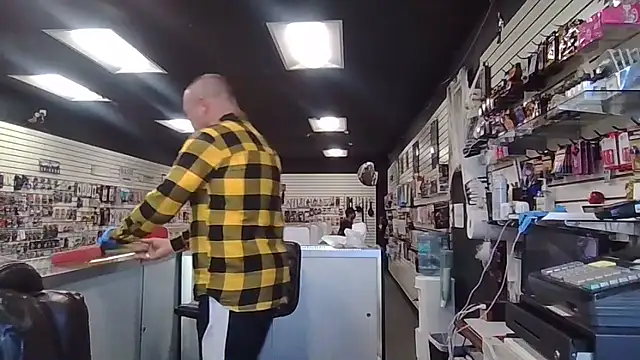 Snapshot of RawRyder8 chatting on 10.09.25 RawRyder8 online show from 10.09.25