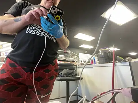 Snapshot of RawRyder8 chatting on 10.19.25 RawRyder8 online show from 10.19.25