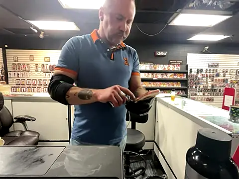 RawRyder8 online show from 11.26.25