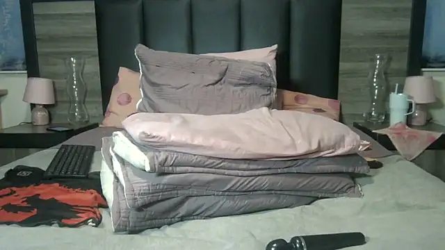 BigButt-MomJ75 online show from 08.01.26