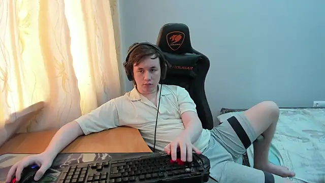 iliaskrislove online show from 04.20.26