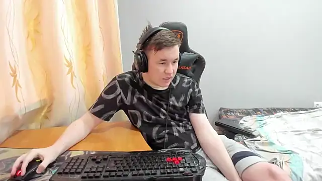 iliaskrislove online show from 04.29.26