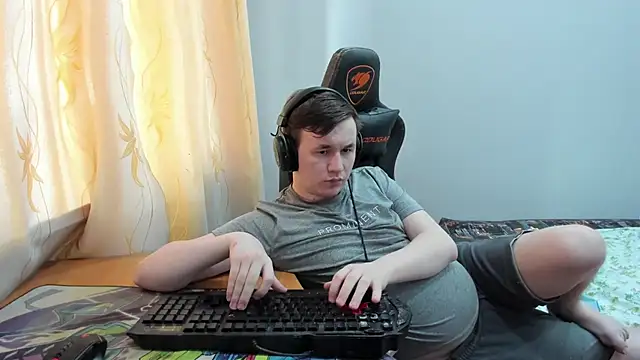 Snapshot of iliaskrislove chatting on 06.01.26 iliaskrislove online show from 06.01.26