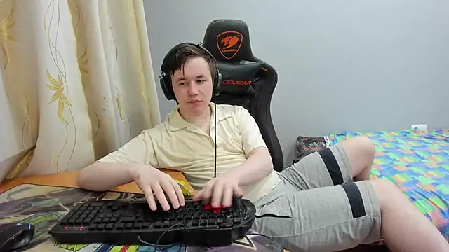 iliaskrislove online show from 07.16.26