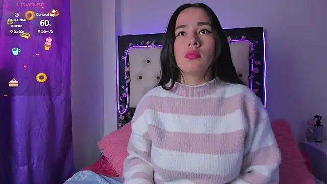 Veeronica Smith online show from 02.18.25