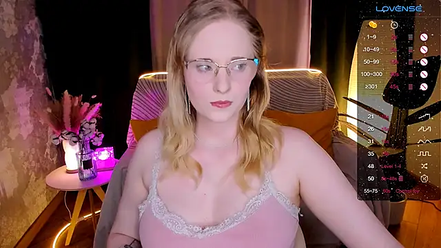 Aemilia  online show from 02.01.26