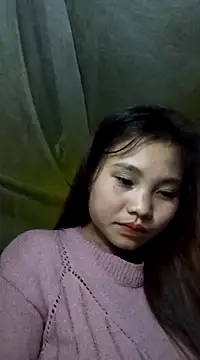 Snapshot of tamaien chatting on 12.12.24 tamaien online show from 12.12.24