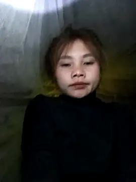 Snapshot of tamaien chatting on 01.29.25 tamaien online show from 01.29.25