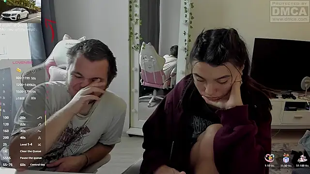 Snapshot of MashkaRay chatting on 10.27.25 MashkaRay online show from 10.27.25