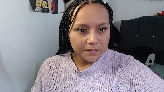 Snapshot of SWEETT_CORY chatting on 05.17.26 SWEETT CORY online show from 05.17.26