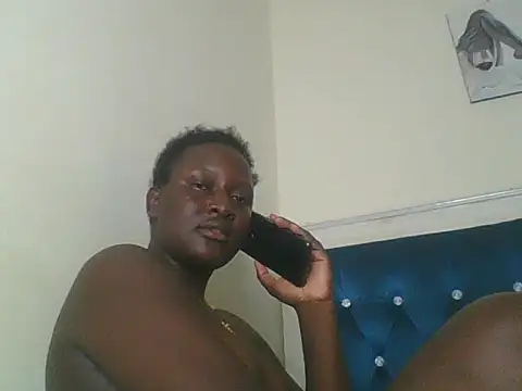 Snapshot of Heavy_ass chatting on 03.17.25 Heavy ass online show from 03.17.25