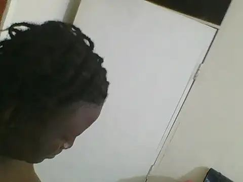 Snapshot of Heavy_ass chatting on 10.14.25 Heavy ass online show from 10.14.25