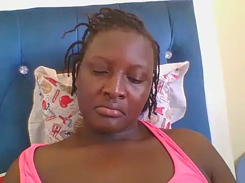 Snapshot of Heavy_ass chatting on 11.06.25 Heavy ass online show from 11.06.25