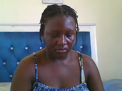 Snapshot of Heavy_ass chatting on 11.16.25 Heavy ass online show from 11.16.25