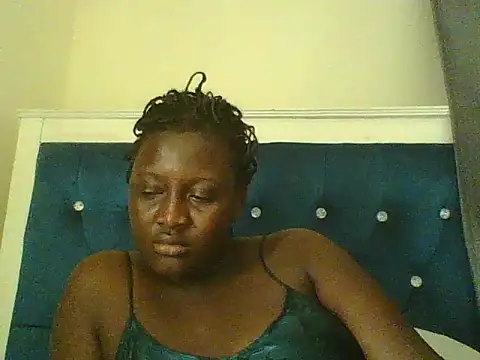 Snapshot of Heavy_ass chatting on 03.18.26 Heavy ass online show from 03.18.26